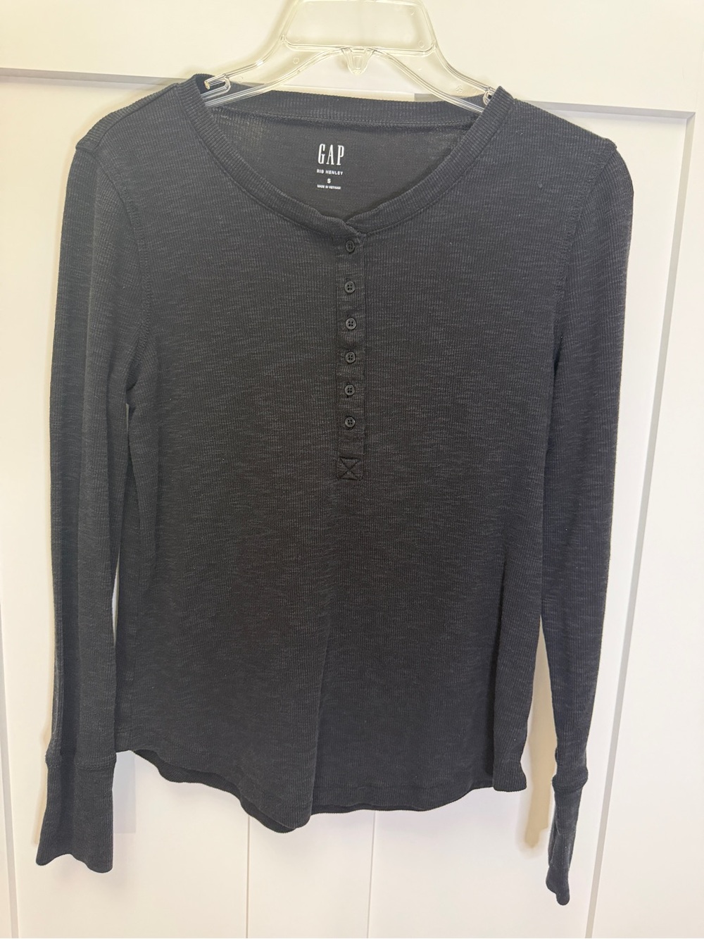 GAP Black Ribbed Henley Tee